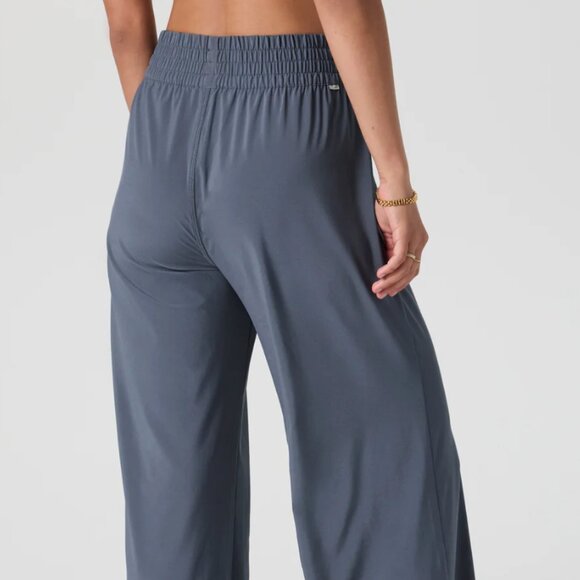 Vuori Women's Wide Leg Pants - Dark Gray - Picture 4 of 5